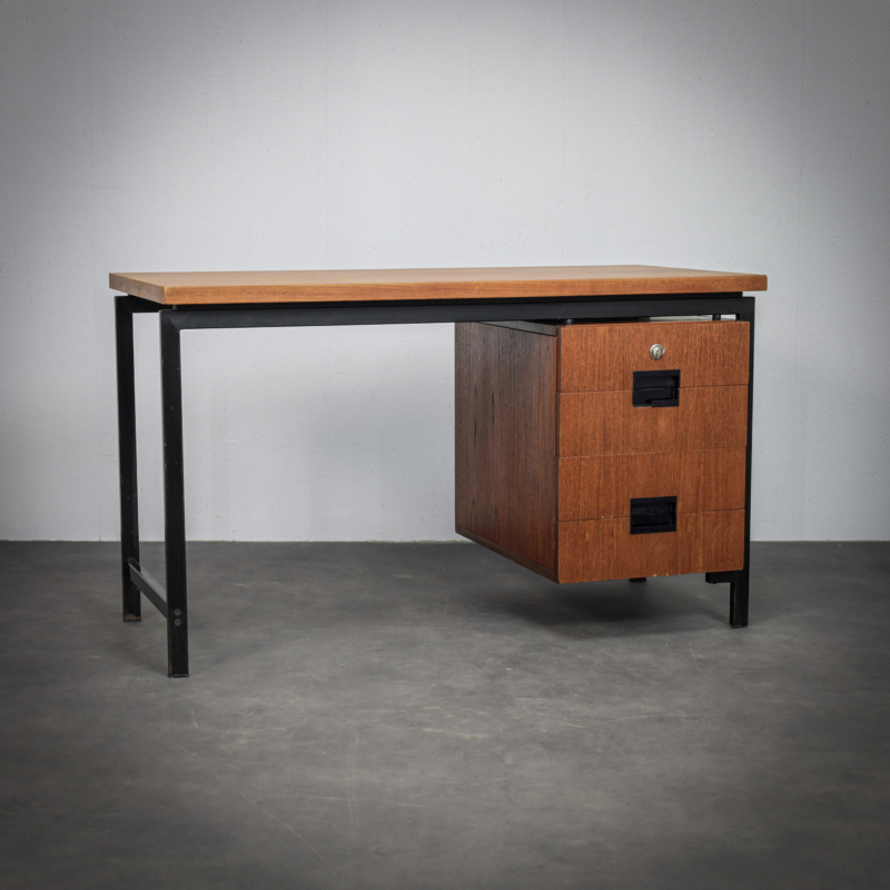 Cees-Braakman-Pastoe-EU01-Desk-Japanese-Series