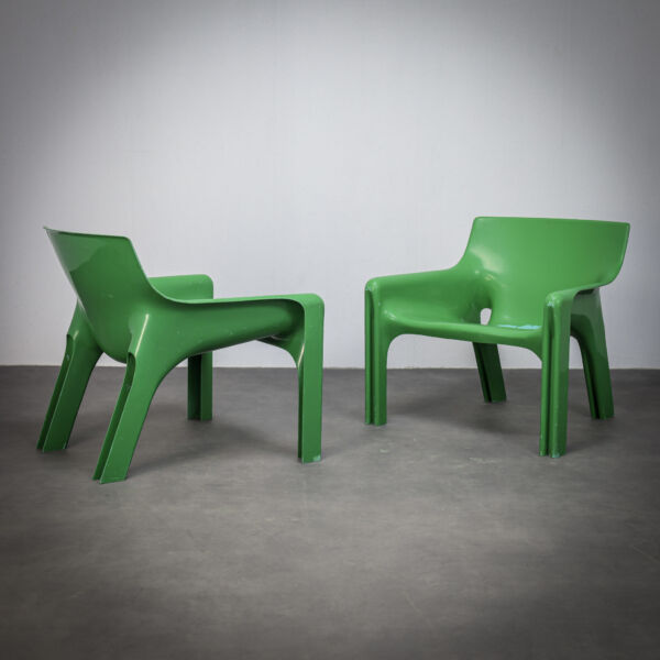 Vicario Lounge Chair by Vico Magistretti for Artemide Italy 1970s