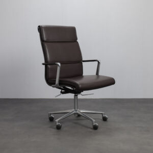 Una Leather Office Chair by ICF, Italy, 1990s